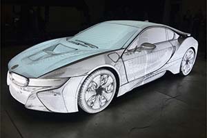 BMW изменил реальность своим новым гибридом. И мэппингом