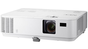 Новые бюджетные решения NEC: проекторы VE303 и VE303X