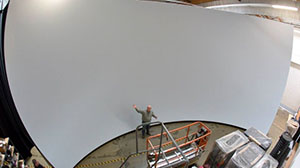 Stewart Filmscreen, экраны не знающие меры