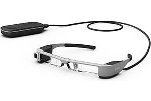 AR-очки Epson имеют контраст 100000:1 помогают управлять дронами