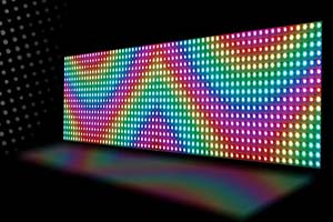 33000 кв.м LED-модульных экранов: рынок растет в цифрах и деньгах 