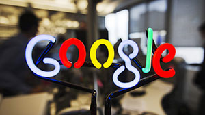 Google разрабатывает автономную гарнитуру смешанной реальности