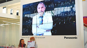 Panasonic на ИННОПРОМ-2015: строит на песке и не только…