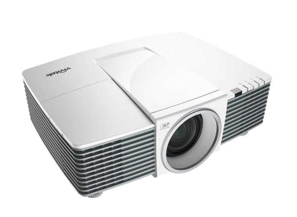Инсталляционная Full HD модель DH3331 в серии D3000 Vivitek