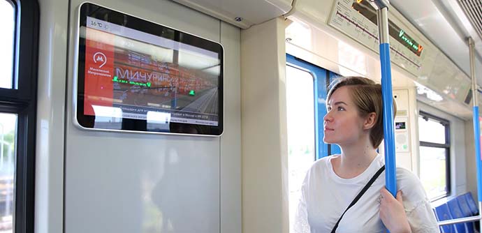Вот как устроено телевещание в поездах московского метро
