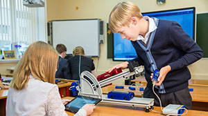 EMC, Intel, LEGO Education и Polymedia растят специалистов