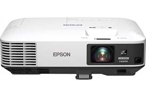 Новая яркая серия бизнес проекторов Epson EB-2000