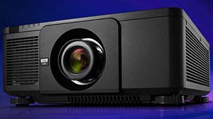PX1004UL: усовершенствованный инсталляционный «лазерник» NEC