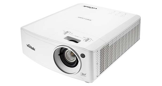 Vivitek серии D4000: кладут на лопатки ценой, лазером и размерами
