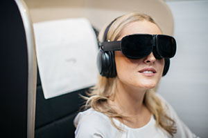 Собрать денег? Уволить сотрудника? Скрасить поездку? VR может все!