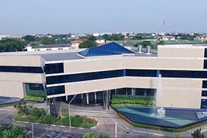 Передовые решения BenQ в центре обучения Metro Systems Corp.