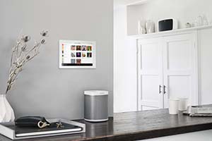 В одном ритме с Sonos: Crestron показал полную интеграцию