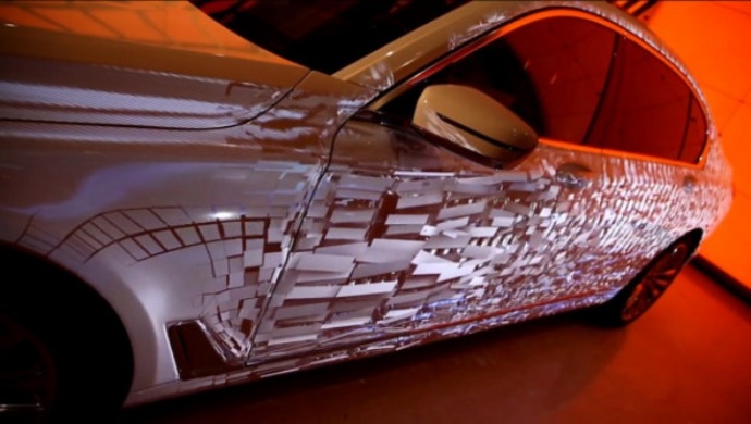 И снова мэппинг на суперкар: презентация BMW 7 series