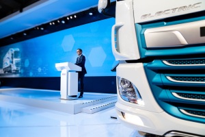 Крупнейшие автопроизводители выбирают LED-экраны Absen
