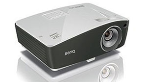 Новый Full HD проектор BenQ TH670. Для тех, кто считает деньги