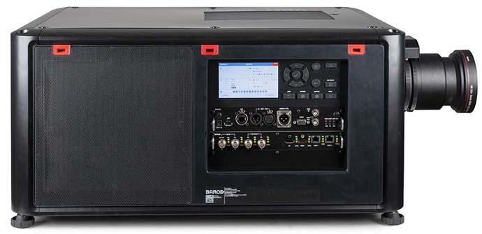 optimalnoe-sochetanie-lazernyy-4k-proektor-barco-udm-4k22-2.jpg