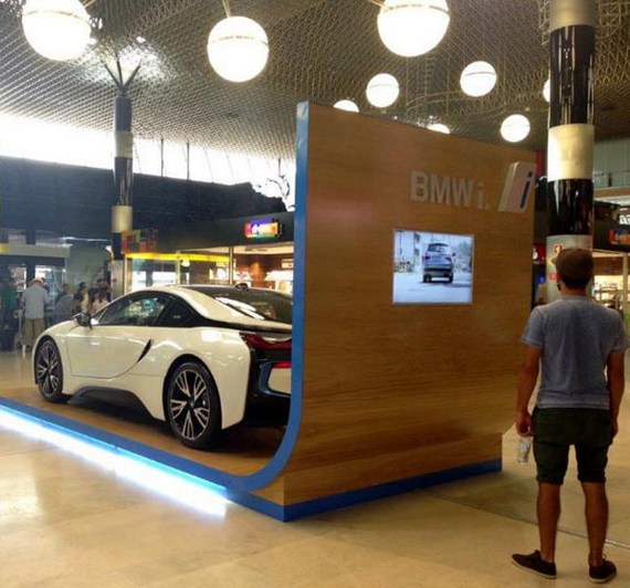 sport-kar-bmw-i8-2.jpg