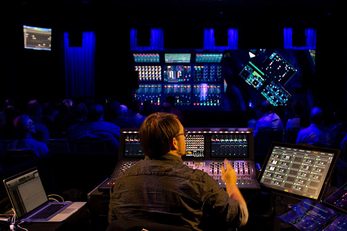 infocomm-2019-peredovye-audioresheniya-kompanii-meyer-sound-2.jpg