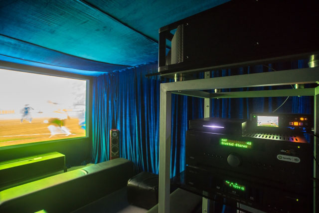 hi-fi-hi-end-show-2016-15.jpg