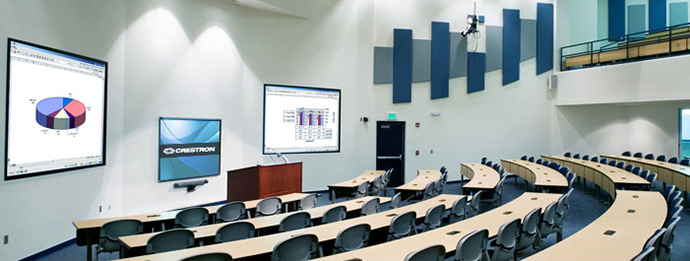 uchebnyy-tsentr-crestron-1.jpg