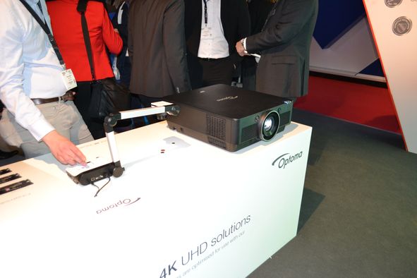 ise2017-novosti-rynka-vizualizatsii-izobrazheniy-9.JPG