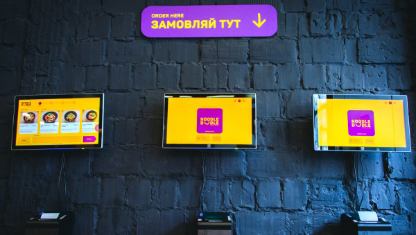 digital-signage-v-lapsha-barakh-kieva-1.png