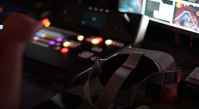 atem-4-m-e-broadcast-studio-4k-sluzhit-dlya-pokaza-vystupleniy-na-konferentsii-oculus-connect-5-1.jpg