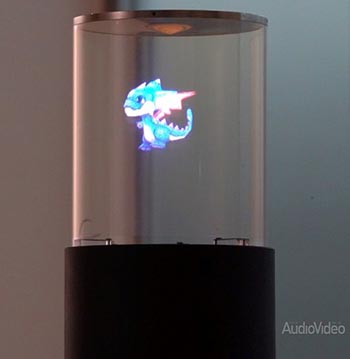 sony-pokazala-golograficheskiy-displey-1.jpg