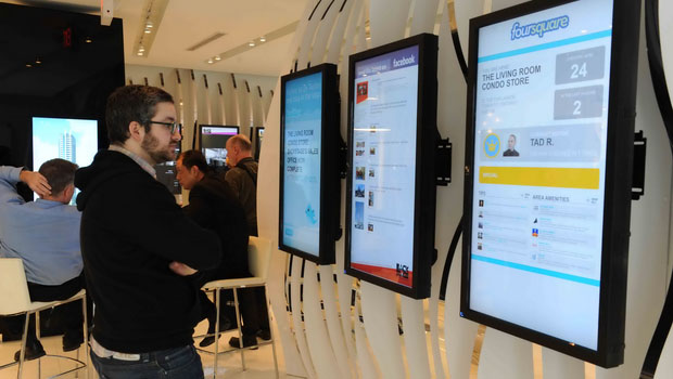socialnye-media-i-digital-signage.jpg
