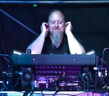 digico-sd12-v-ture-mayka-shinody-2.jpg